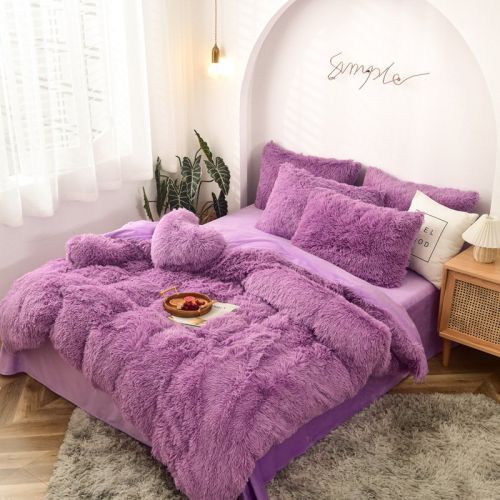 Mink Fur Four-piece Plush Rhinestone Velvet Duvet Cover